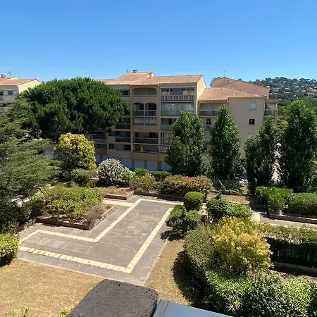 Le Domaine Du Preconil Apartman